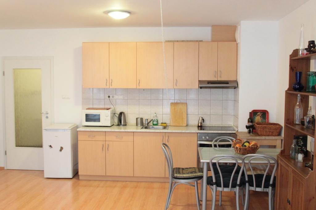 Erkel Apartment Будапеща Екстериор снимка